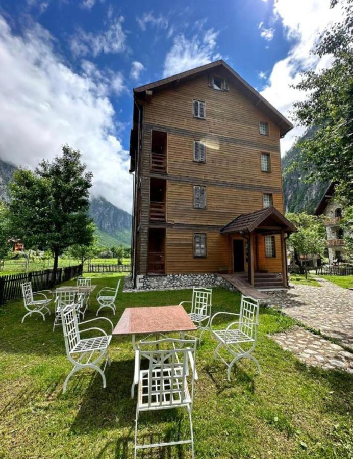 Residence: Quku I Valbones Экстерьер фото
