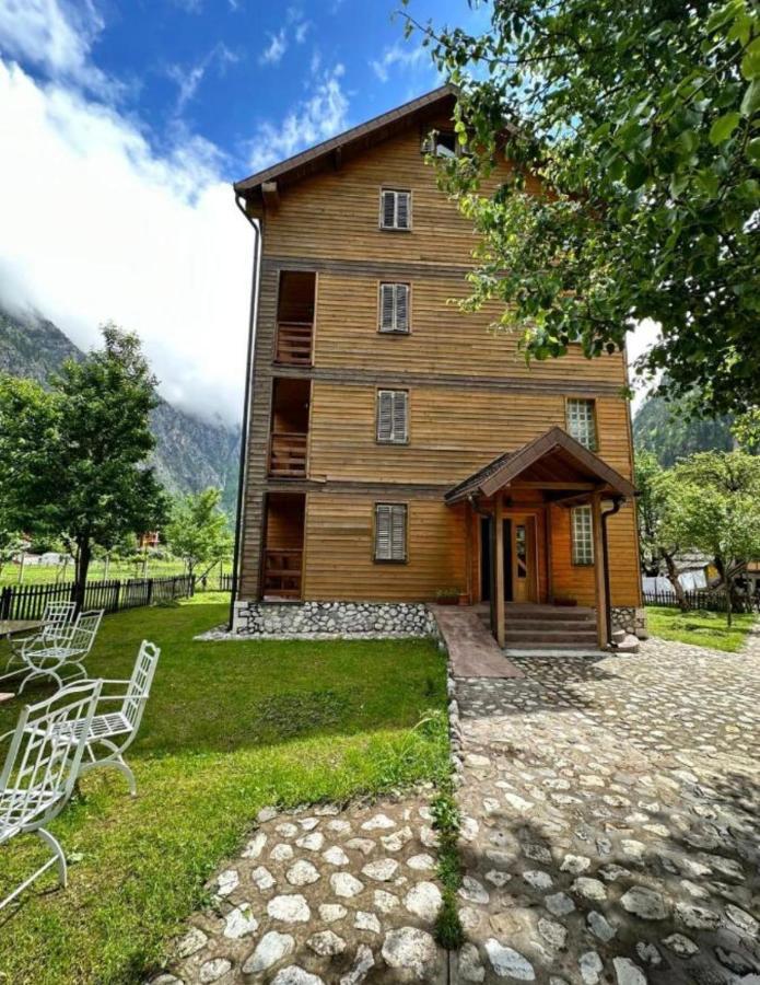Residence: Quku I Valbones Экстерьер фото