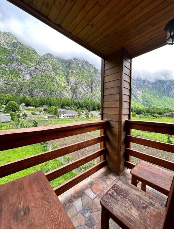 Residence: Quku I Valbones Экстерьер фото