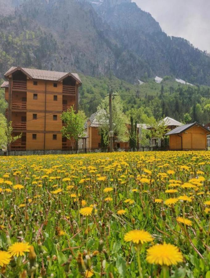 Residence: Quku I Valbones Экстерьер фото